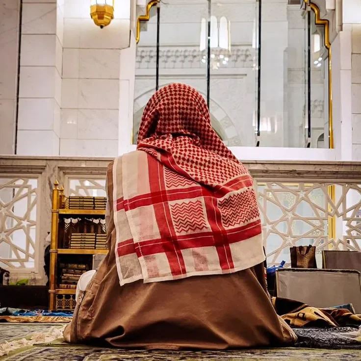 Cara Khusyuk dalam Shalat